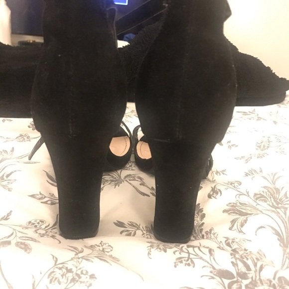 Black suede heels - Picture 3 of 5